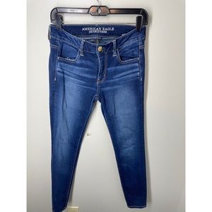 Skinny American Eagle jeans